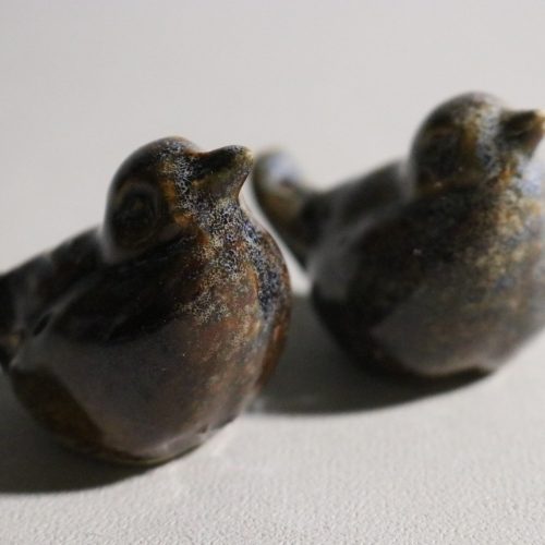 2st Charmiga Keramikfåglar – Handgjorda Figurer