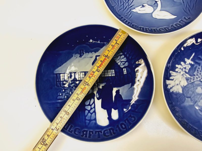 Set med 3 julassietter från B&G Copenhagen Porcelain – Limited Edition