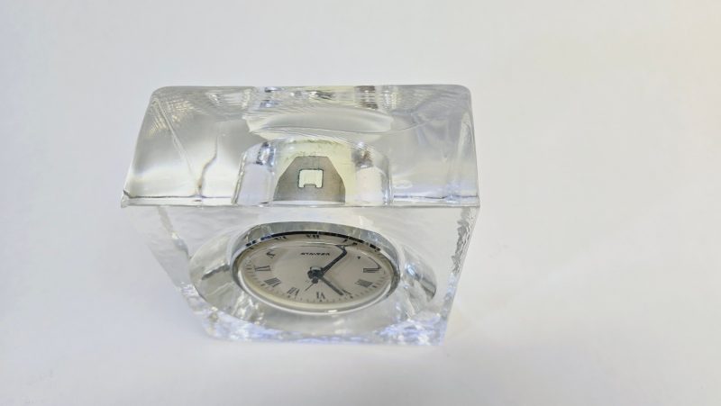 Elegant Vintage Bordsklocka i Glas – Staiger, 12 cm