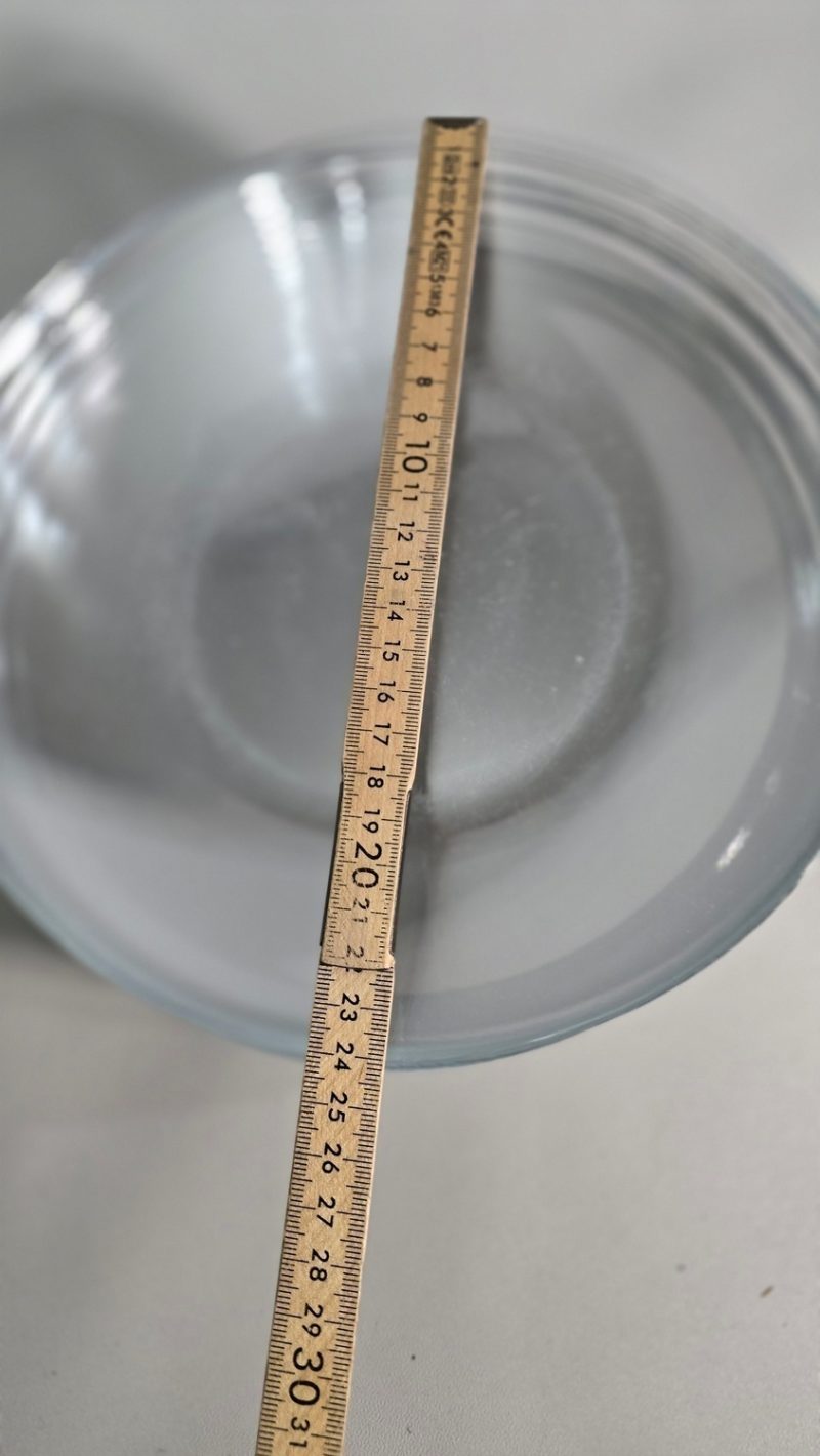 Glastallrikar 20 st. Diam 24 cm