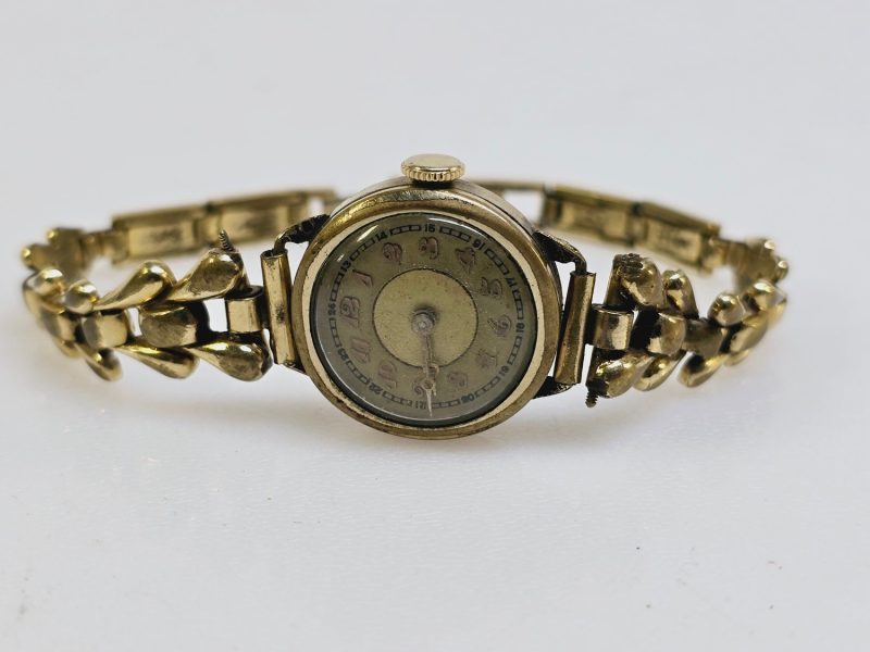 Elegant Vintage Damklocka i Guldplätering – Tidlös Charm