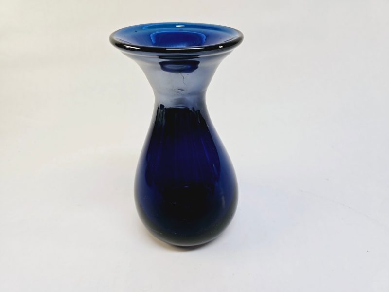 Elegant Blå Glasvas – 22 cm Hög