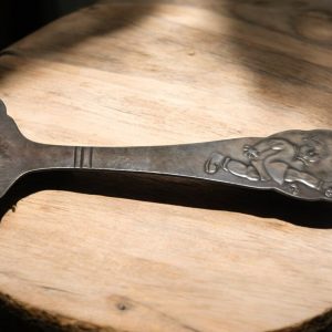 Vintage Barnbestick i nysilver med unikt fotbollsmotiv