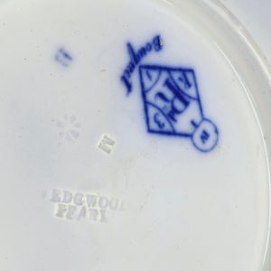 Blåvit soppskål från Wedgwood - En elegant klassiker med gyllene detaljer