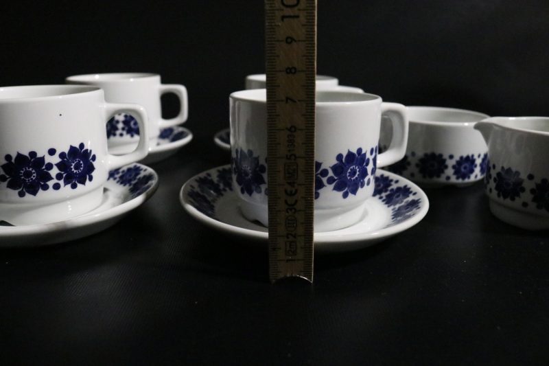 Figgjo Flint Vintage Kaffeservis, 6 koppar med 4 fat - Blått Blommotiv