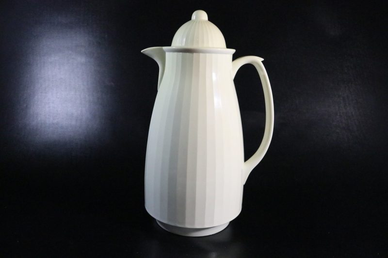 Stilren Termos från Fuu Hwa Vacuum Bottle Co. Ltd. - romantisk lantlig