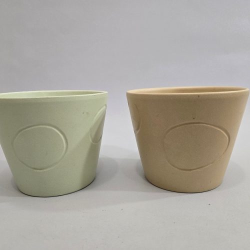 Ett par pastell-färgade blomkrukor RA Collection 15cm