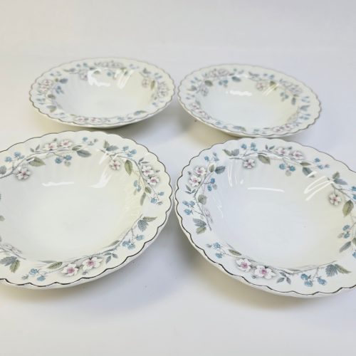 Charmiga dessertskålar från Johnson Bros, England – Set om fyra