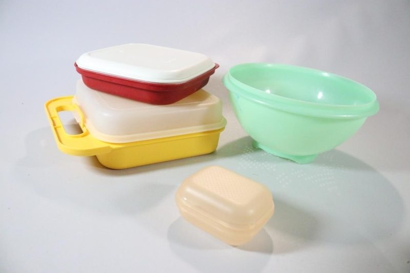4st Tupperware, lådor och durkslag