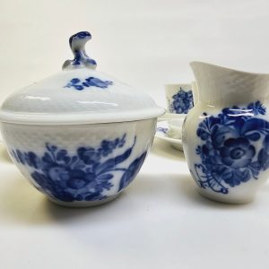 Kunglig elegans: Komplett kaffeservis från Royal Copenhagen
