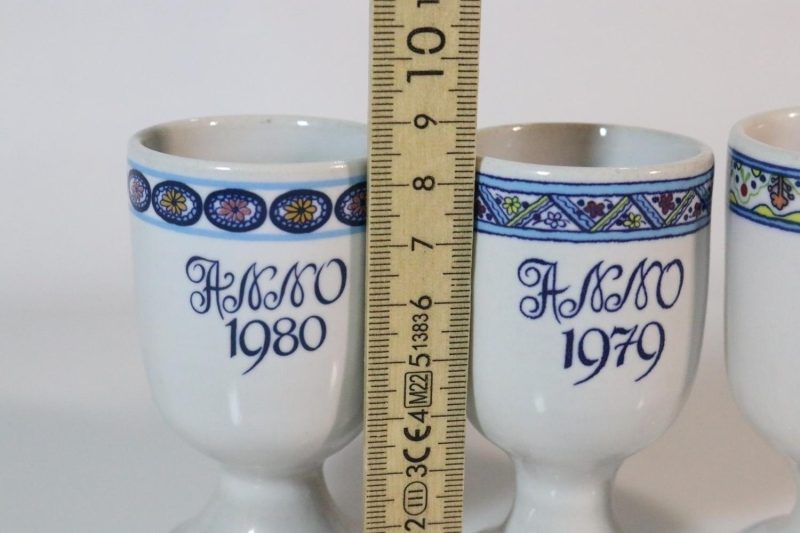 3st Äggkoppar Anno 1979, 1980, 1983 - Höganäs Keramik - Allmoge