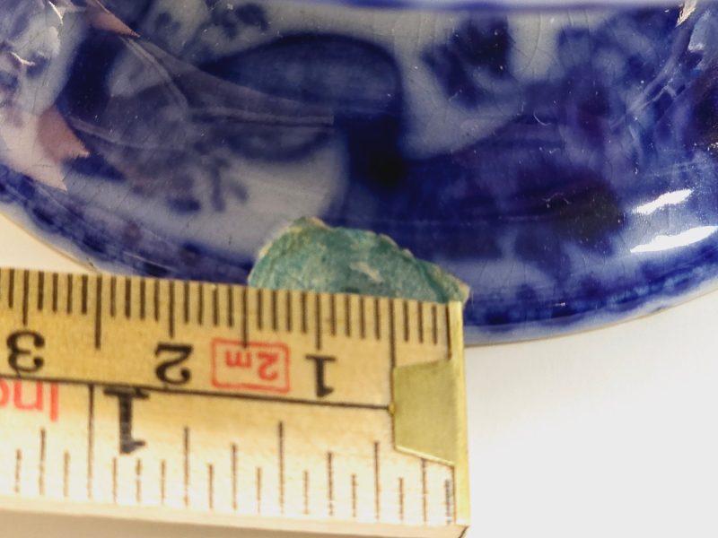 Blåvit soppskål från Wedgwood - En elegant klassiker med gyllene detaljer