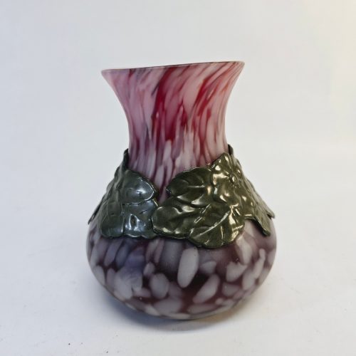 Unik Konstglasvas med Metallrelief – Handblåst Skönhet, 14 cm