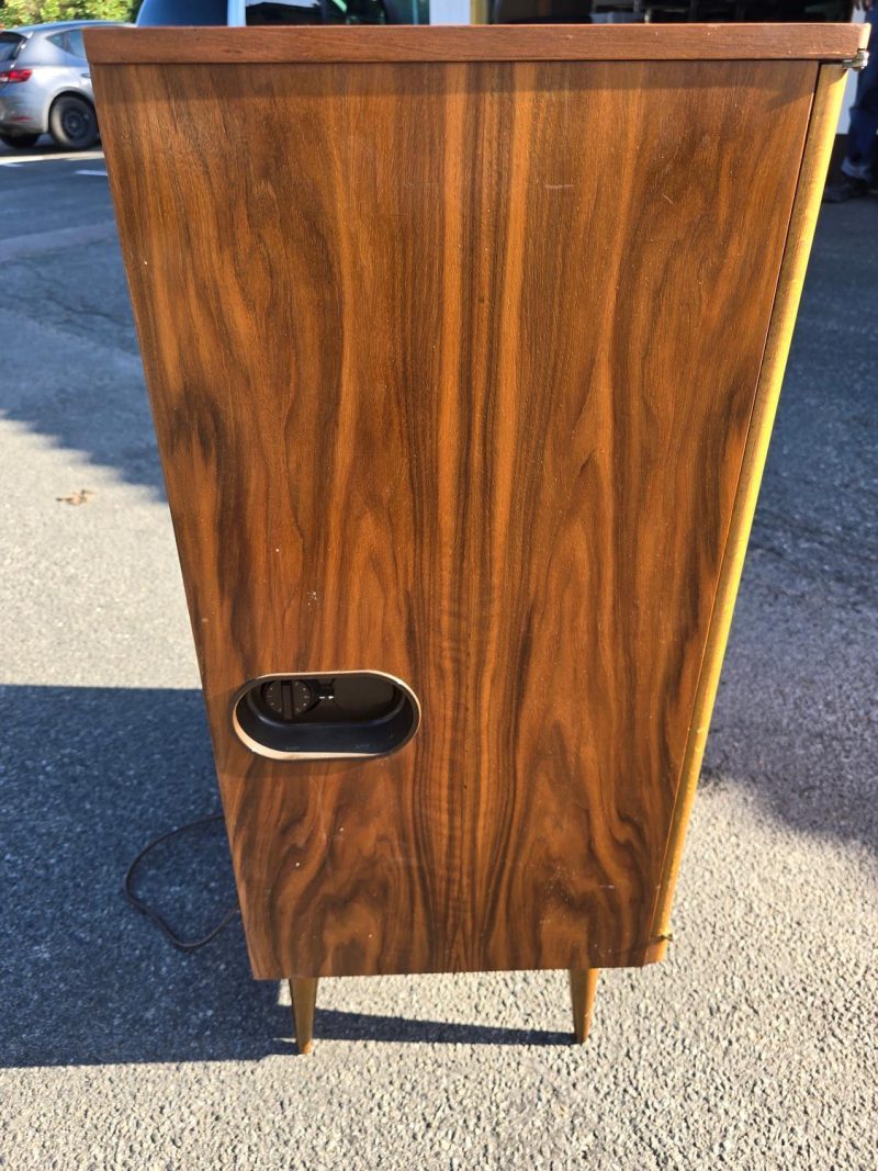 TV-Möbel, Grundig