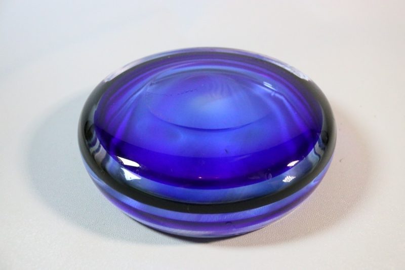 Blå glasskål