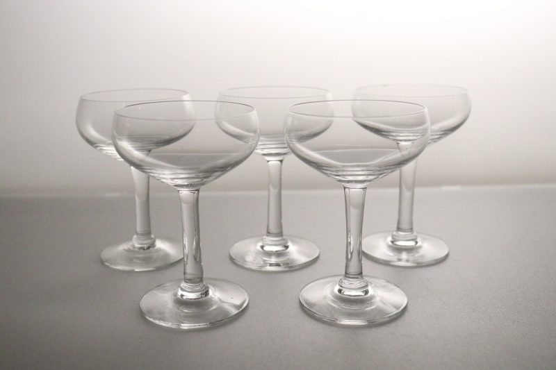 Glas, 5st, 10cm på höjden, Diameter 6cm