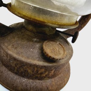 Antik stormlampa – Feuerhand D.R. Patent – tidlös charm och funktion