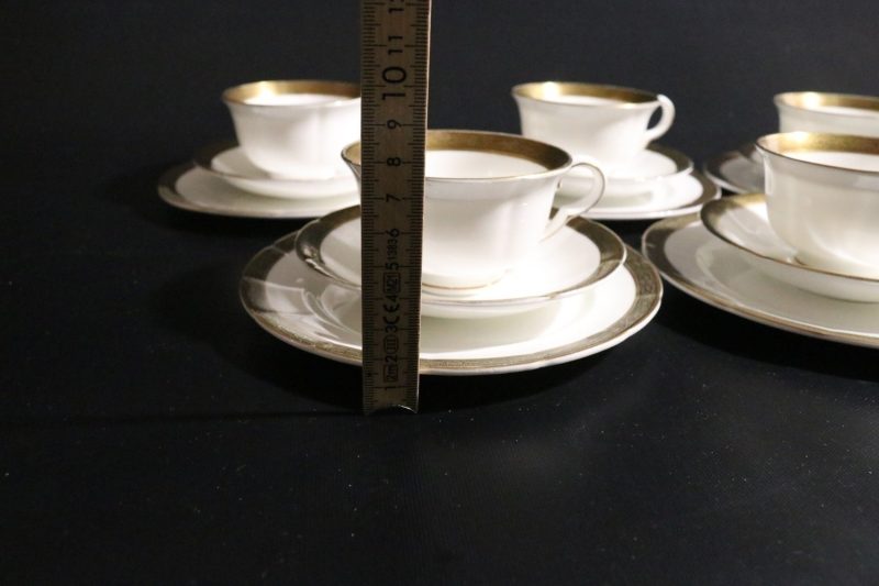 Kaffeservis från Gustavsberg – "Dek 2390" – Svensk Elegans i Porslin