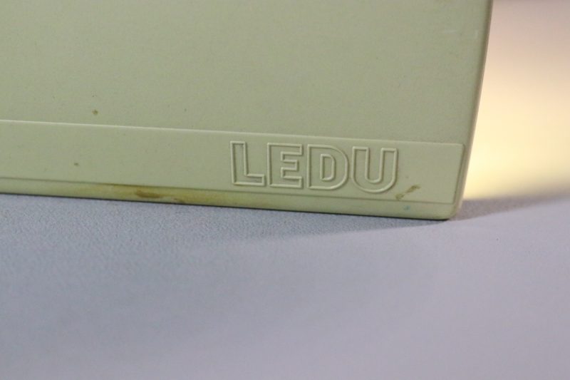 SKRIVBORDSLAMPA, metall och plast, LEDU Type 618