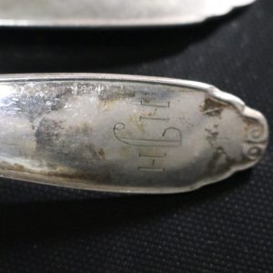 Antikt Set med Eleganta Nysilvergafflar – Ett Klassiker i Din Dukning