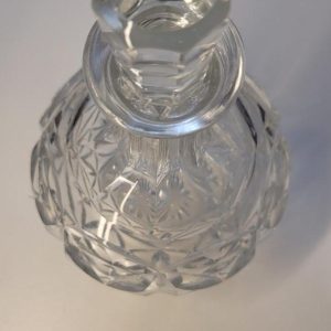 Karaff, troligen kristall, 23cm