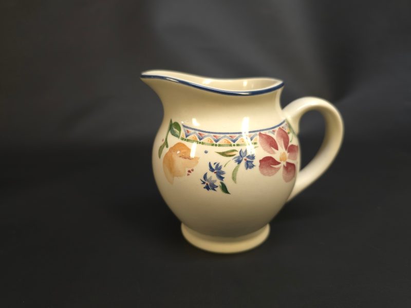 Charmigt Teset – Staffordshire Tableware "Calypso"