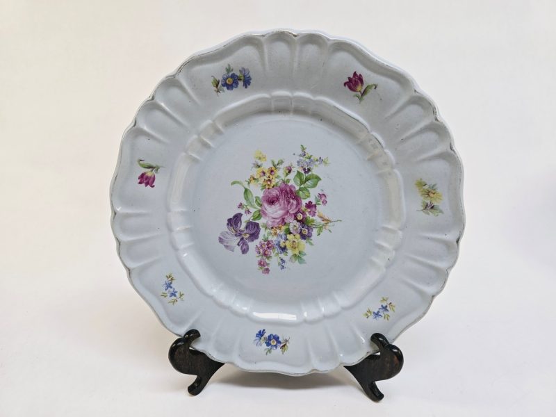 Antik Tallrik "Rosalie" – Svenskt Porslin med Blomdekor