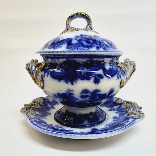 Blåvit soppskål från Wedgwood - En elegant klassiker med gyllene detaljer