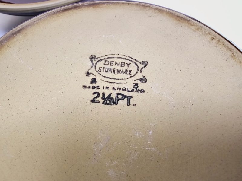 Set med två charmiga grytor från Denby Stoneware - Engelsk kvalitet