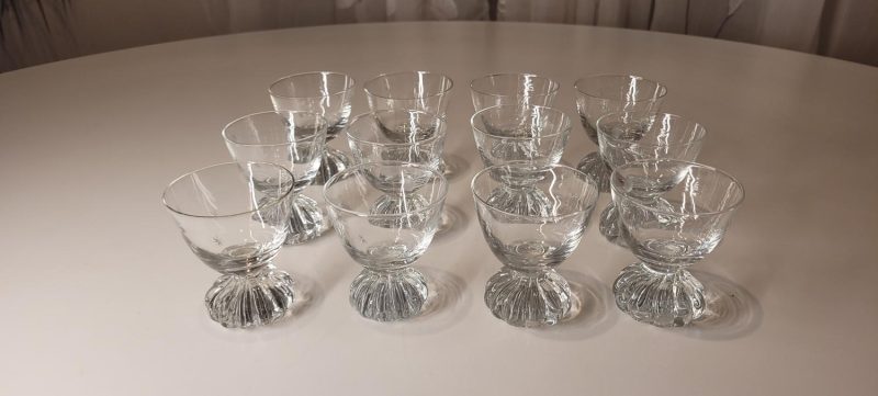 Glasservis 10 delar, Svensk Kristall, höjd: 7 cm, dekor med stjärnor