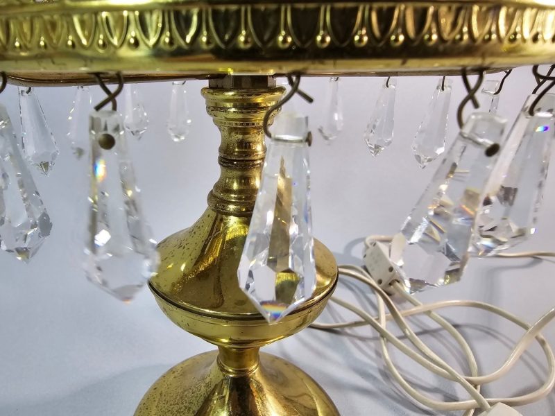 Bordslampa mässing, glasprismor