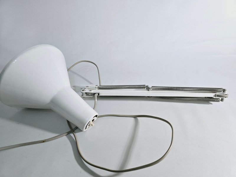 Tidlös Industriell Elegans - Bordslampa från HCF Danmark, 1900-tal