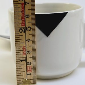 Modern kaffekopp med fat – Design från IKEA