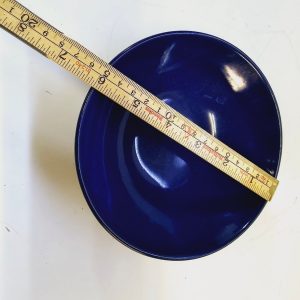 Elegant Blå Skål från Upsala Ekeby - Klassisk Design i Perfekt Storlek