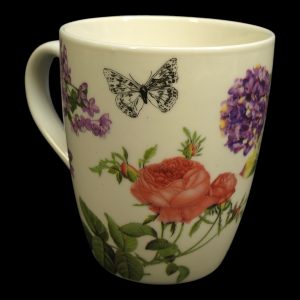Charmig mugg med blommotiv och fjäril – Perfekt för naturälskare!