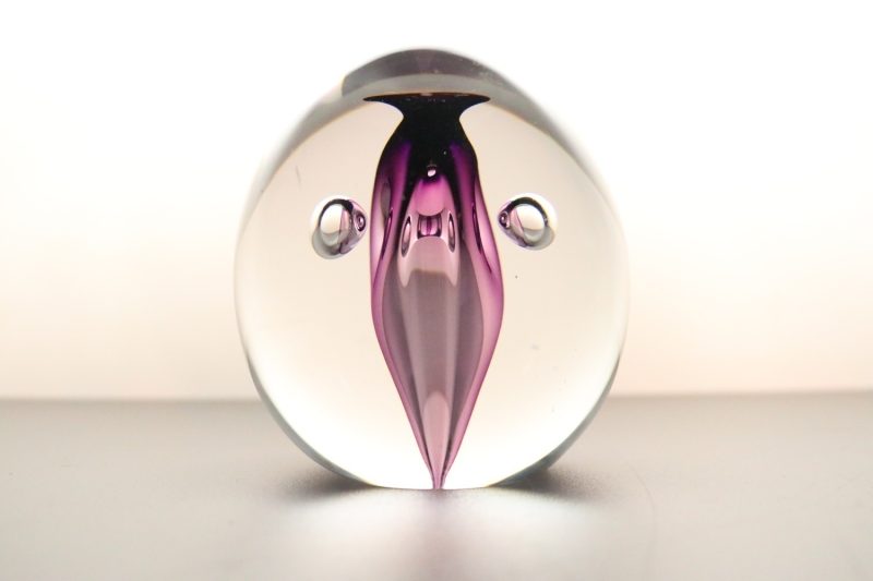 Glas-skulptur av Hanne Dreutler och Arthur Zirnsack för Studio Åhus