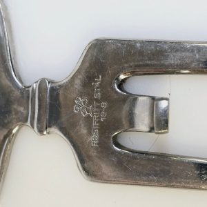 Antik Köttgaffel – Elegant Vintage Design