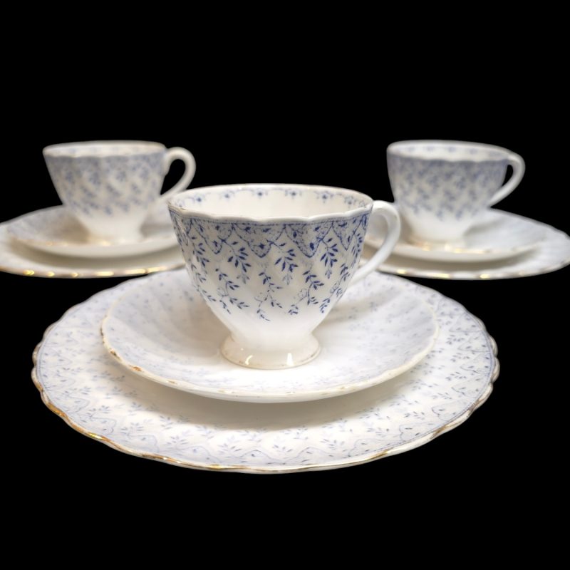 Elegant Teservis från Tuscan Fine English Bone China – För en Ljuvlig Servering
