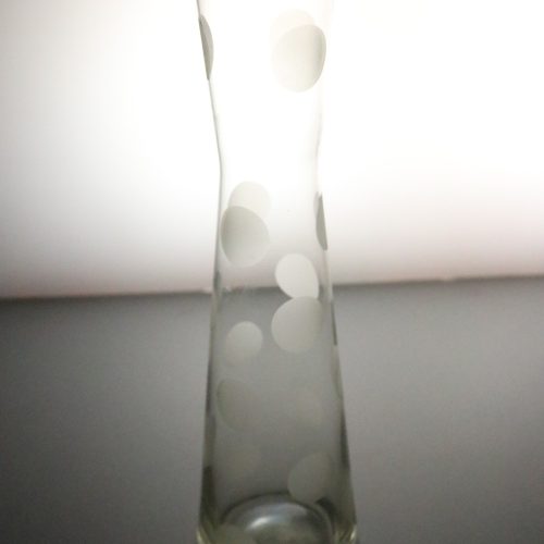 Vas i glas med etsade prickar - 37cm hög D=6,5cm