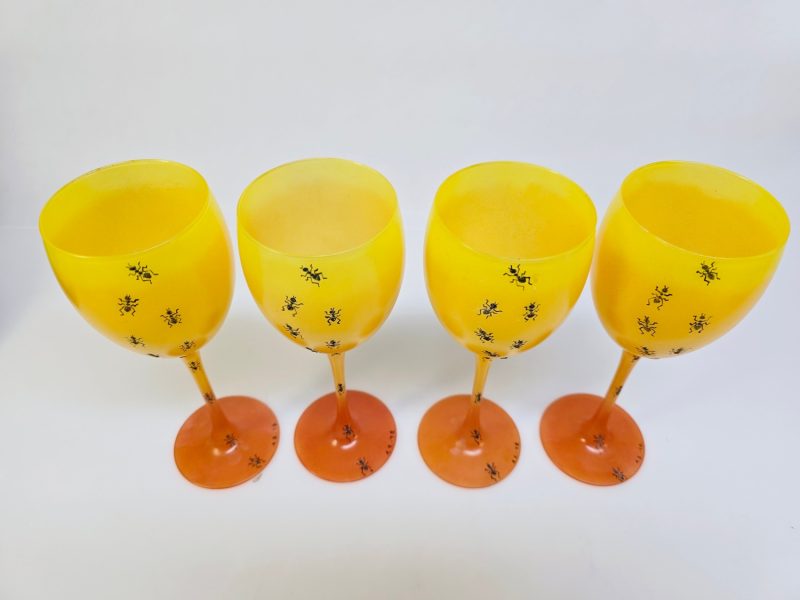 Unika Konstnärliga Glas – Handmålade, Signerade och Daterade
