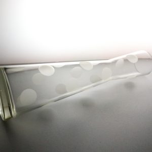 Vas i glas med etsade prickar - 37cm hög D=6,5cm