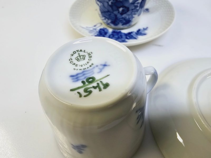 Klassiska Blåblommiga Koppar från Royal Copenhagen – Set om Tre