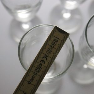 Eleganta Champagneglas – Stilren Design för Alla Tillfällen