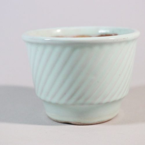 Liten kruka med ljusgran glasyr, H8cm D10cm