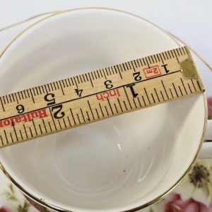 Queen Anne Bone China - Eleganta Tekoppar med Rosmotiv, Set om 4