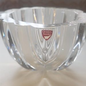 Vossblå temugg, M-L Hellgren Höganäs collection