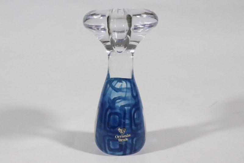 Orranäs glasbruk Olle Brozen, Brozén, ljusstake 16 cm hög. SIGNERAD