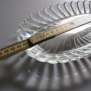 Glasfat i pressglas, 23,5cm
