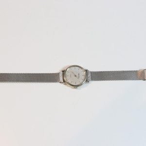Handgjord Iransk Smyckeslåda från 1962 - Intrikata Mönster och Oslagbar Charm