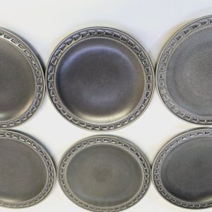 Set om 6 Bo Fajans-assietter i Grått – Vintage Svensk Keramik, 20 cm